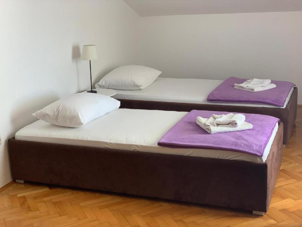 Apartments And Rooms Diana 扎达尔 外观 照片